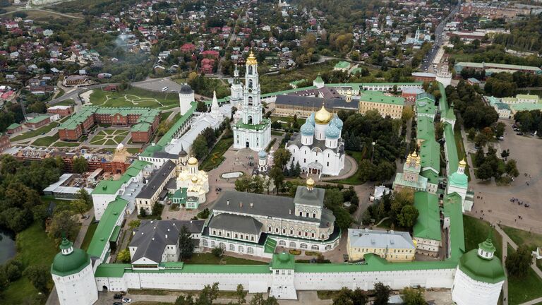 Троице-Сергиева лавра в городе Сергиев Посад Московской области