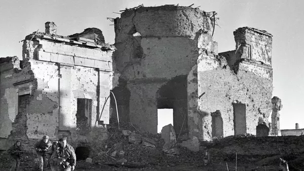 The pavilion of the Pulkovo Observatory, destroyed by the Nazi invaders