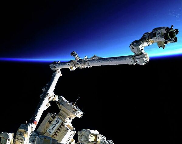Канадский манипулятор Space Station Robotic Manipulator System (SSRMS)