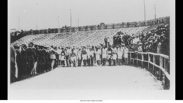 Старт марафона на Олимпийских играх 1904 года в Сент-Луисе