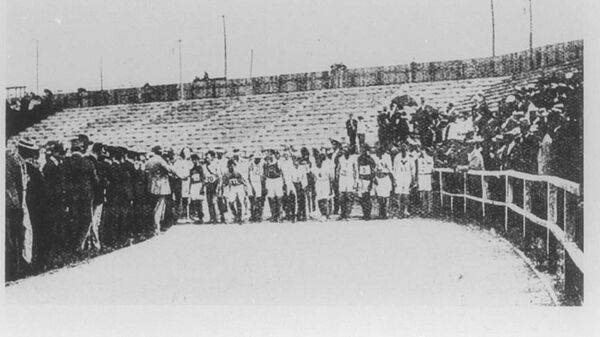 Старт марафона на Олимпийских играх 1904 года в Сент-Луисе