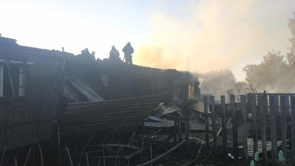 Пожар в жилом доме в Омске. 30 мая 2020