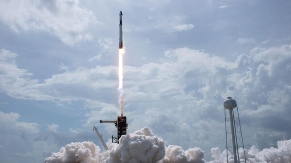 При испытании ракеты SpaceX произошел взрыв