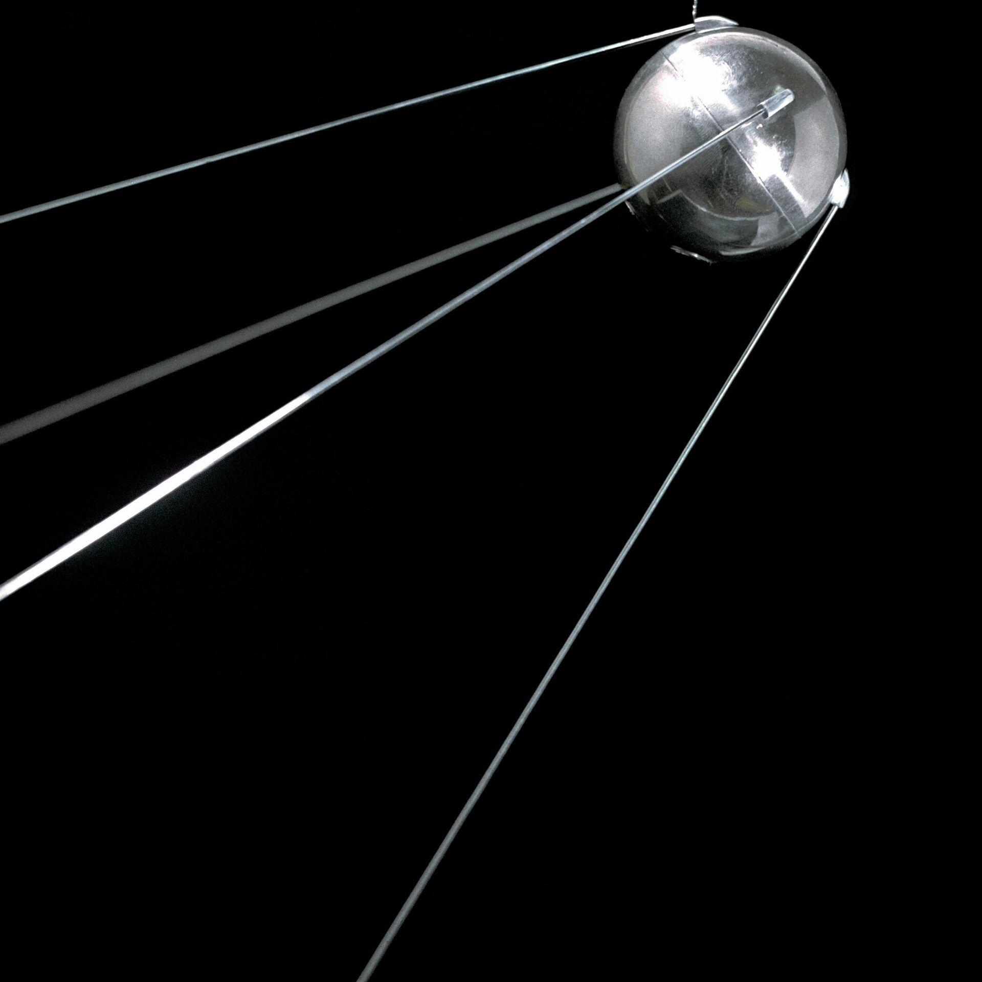 Про 1 спутник. Первый искусственный Спутник земли 1957. Спутник-1 искусственный Спутник. Спутник 1 1957. Первый Спутник земли Байконур.