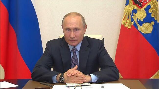 Путин: Русский язык является основой нашей национальной идентичности