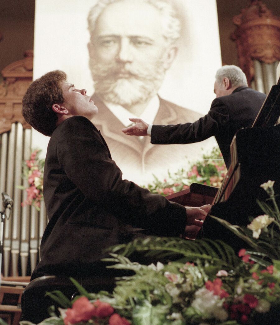 Пианист Денис Мацуев во время выступления на XI Международном конкурсе имени П.И. Чайковского