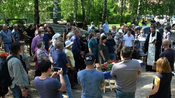 Похороны Сергея Захарова, погибшего в ДТП с участием актера Михаила Ефремова
