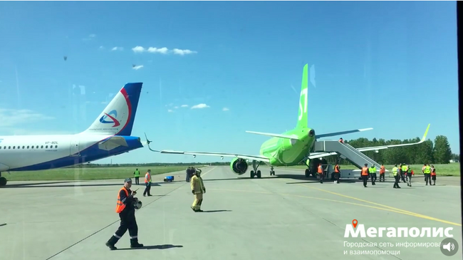 В Сети появилось видео с места столкновения самолетов в Пулково