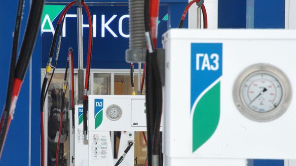 Заправочные колонки на газозаправочной станция в Казани
