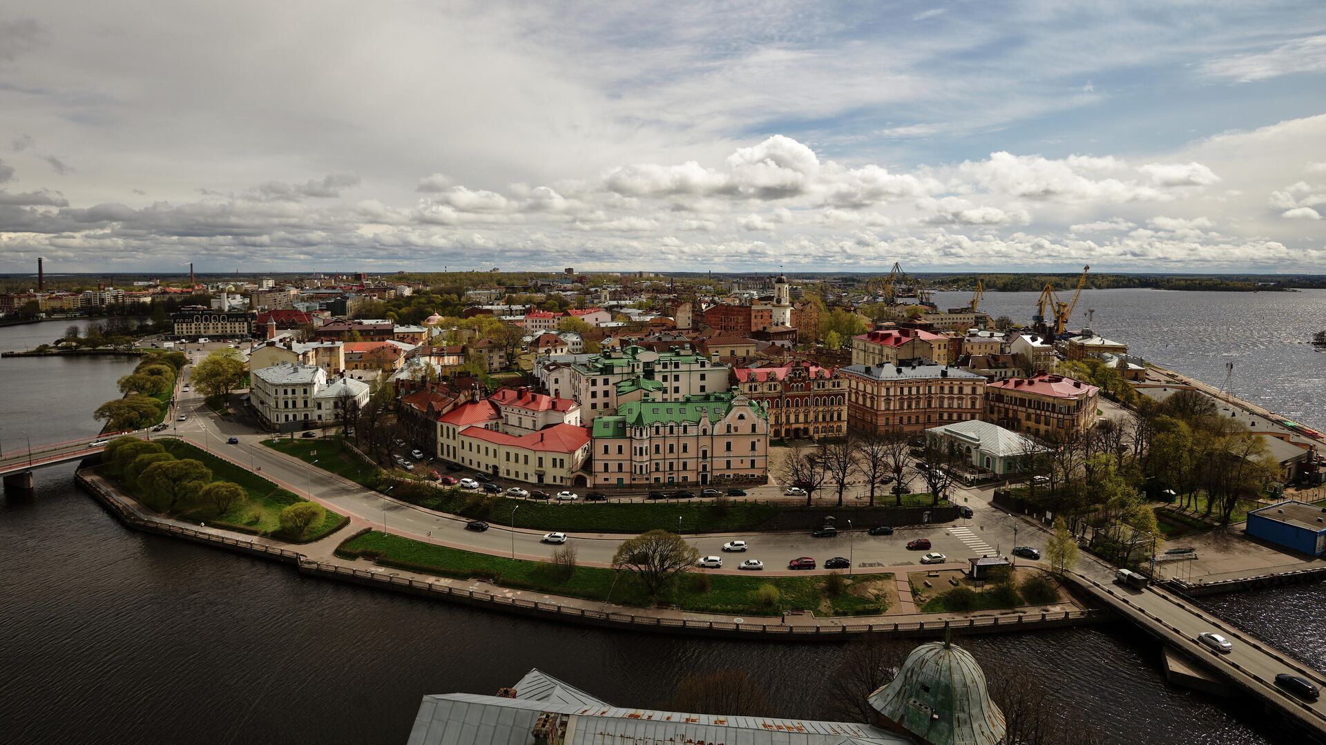 Вид на Выборг с башни святого Олафа Выборгского замка - РИА Новости, 1920, 12.08.2021