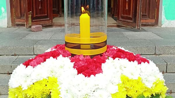 Церемония зажжения Свечи памяти в столичном Богоявленском кафедральном соборе в Елохово