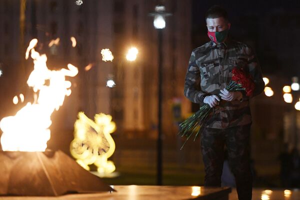 Акция Свеча памяти в парке Победы в Казани