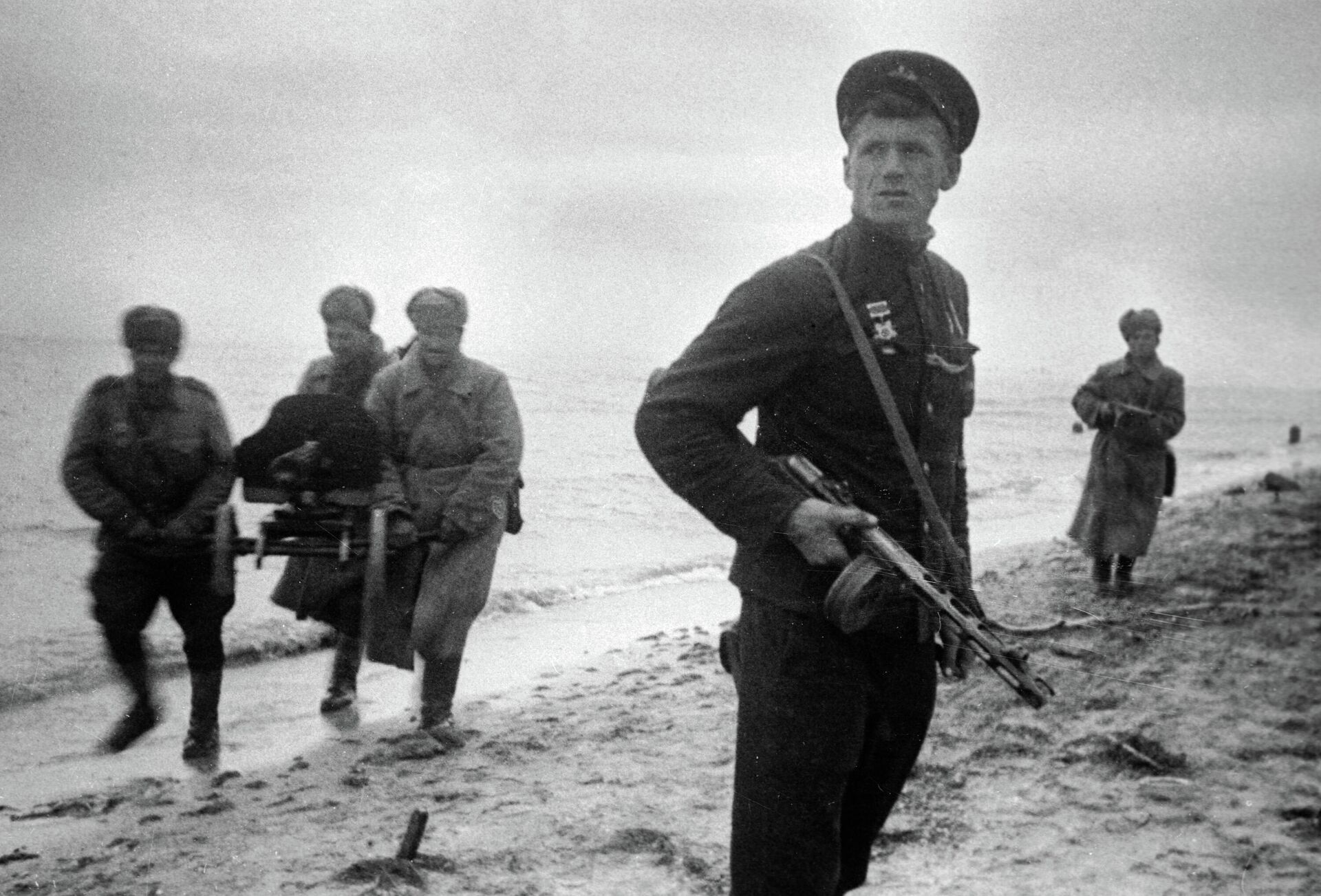 Бойцы красной армии во время Керченской десантной операции - РИА Новости, 1920, 26.11.2020