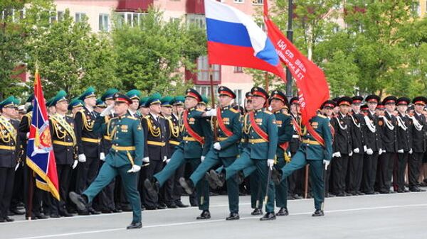 Военный парад в Южно-Сахалинске, посвященный 75-й годовщине Победы 24 июня 2020
