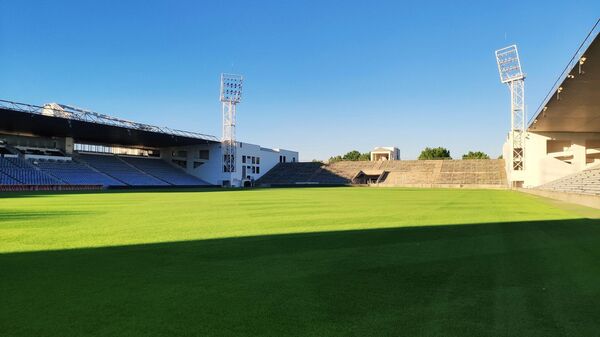 Домашний стадион футбольного клуба Ним Стад де Костье