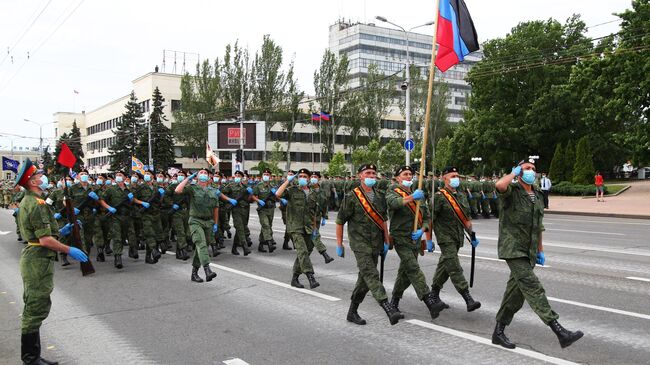 Репетиция парада Победы в Донецке