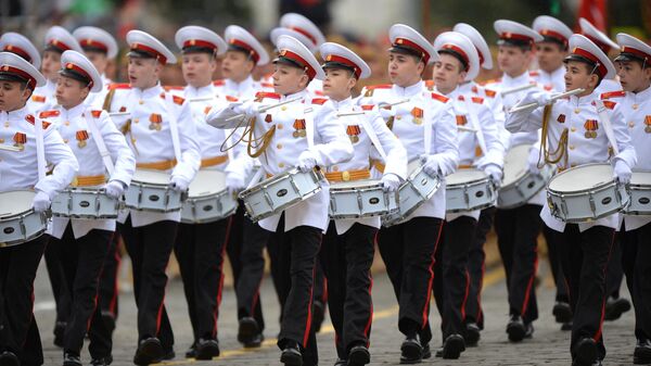 Барабанщики кадетского корпуса на военном параде в ознаменование 75-летия Победы в Великой Отечественной войне 1941-1945 годов