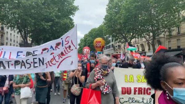 В Париже протестуют врачи