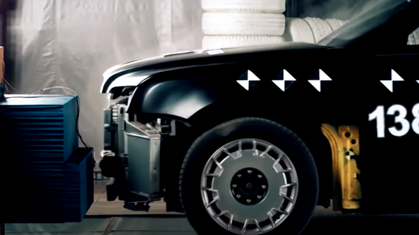 Опубликовано видео краш-теста автомобиля Aurus