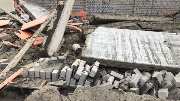 Последствия обрушения в ходе строительных работ в городе Зуевка Кировской области