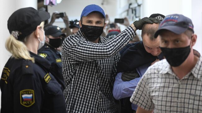 Советник главы Роскосмоса Иван Сафронов в Лефортовском суде Москвы