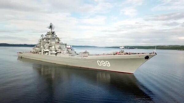 Тяжелый атомный ракетный крейсер ВМФ РФ, флагманский корабль Северного флота Петр Великий
