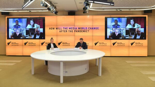 Медиаменеджеры стран БРИКС, на круглом столе, организованном информационным агентством и радио Sputnik