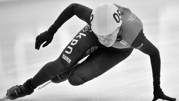 Чемпионка мира и бронзовый призер Олимпийских игр-2018 по шорт-треку Лара ван Рёйвен