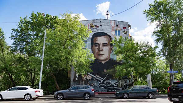Граффити с военачальником Митрофаном Неделиным в Москве