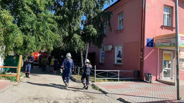 Обрушение потолочных перекрытий в двухэтажном жилом доме в Новосибирске