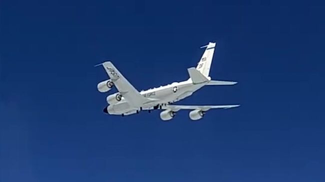 Самолет-разведчик RС-135