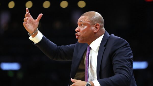 Главный тренер клуба НБА Лос-Анджелес Клипперс Док Риверс