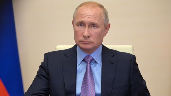 Президент РФ Владимир Путин проводит в режиме видеоконференции совещание по федеральному бюджету на 2021 год и на плановый период 2022 и 2023 годов