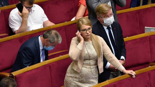 Лидер партии Батькивщина Юлия Тимошенко на заседании Верховной рады Украины 