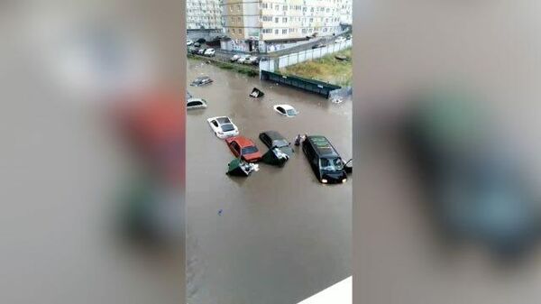 Кадры очевидцев наводнения в Ростове-на-Дону 