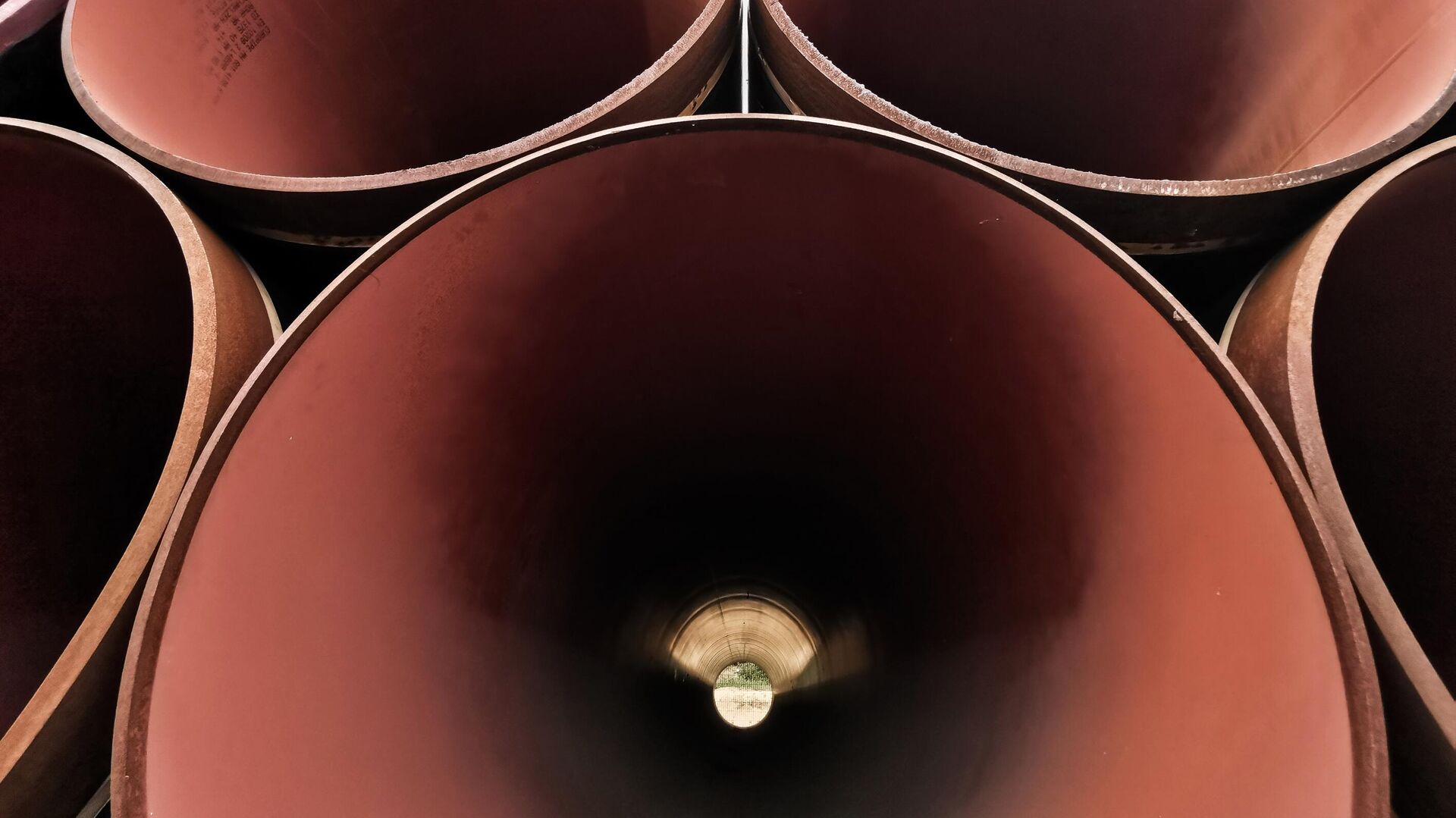Трубы на наземном стыковочном пункте газопровода Северный поток-2 в Любмине - РИА Новости, 1920, 04.11.2020