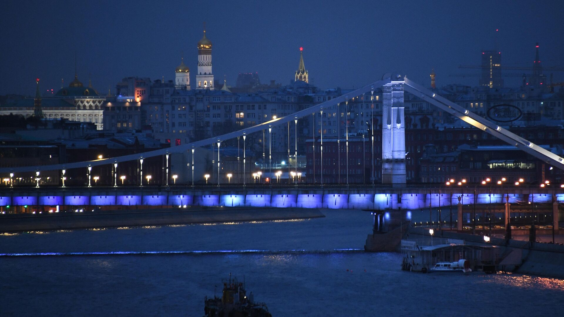 Крымский мост Москва