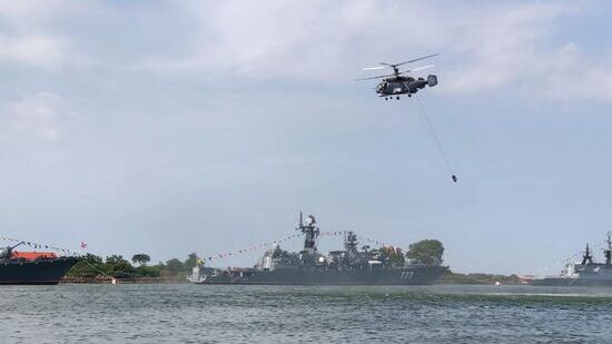 В День ВМФ России в Балтийске высадился морской десант и произведены артиллерийские, ракетные и торпедные стрельбы - РИА Новости, 1920, 26.07.2020