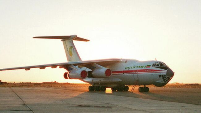 Захваченный Ил-76ТД на аэродроме в Кандагаре