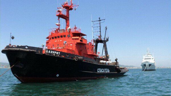 Морское спасательное судно Лазурит