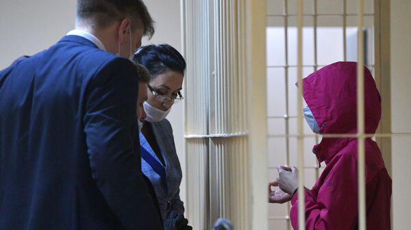Обвиняемая в убийстве мужа-рэпера Энди Картрайта Марина Кохал в Смольнинском районном суде в Санкт-Петербурге