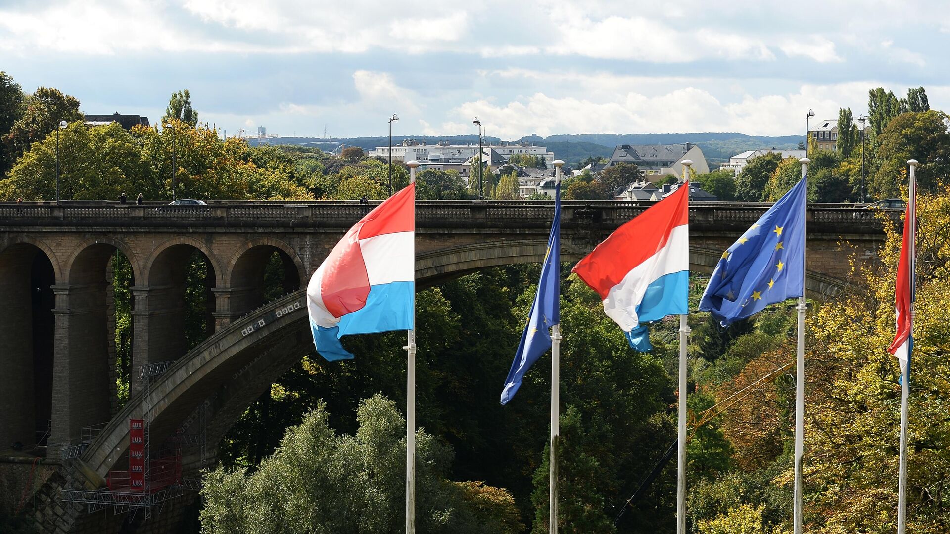 Вид на мост Адольфа в Люксембурге - РИА Новости, 1920, 22.12.2021
