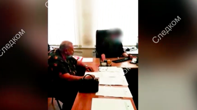 Житель Воронежа подозревается в реабилитации нацизма. Съемка СК РФ Житель Воронежа подозревается в реабилитации нацизма. Съемка СК РФ