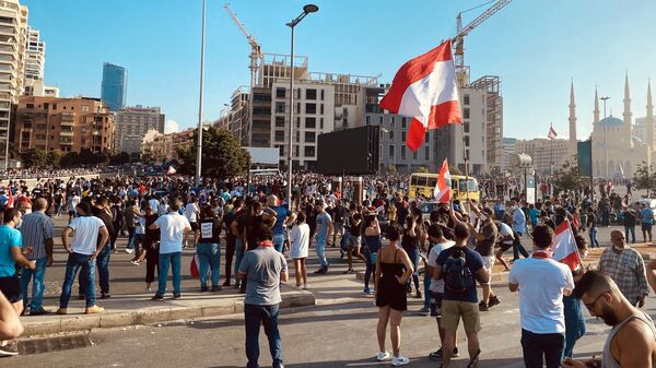 Участники столкновений между демонстрантами и силовиками в Бейруте