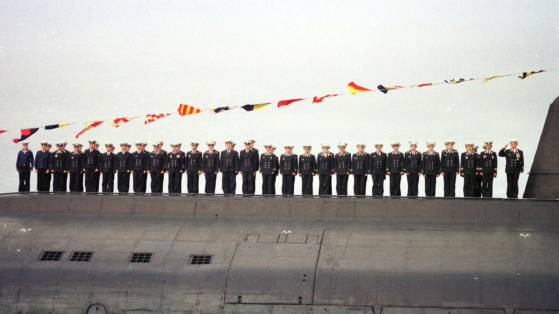Экипаж подводной лодки Курск в Североморске - РИА Новости, 1920, 12.08.2020