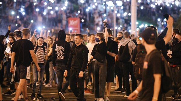 Участники акции протеста в Минске после президентских выборов