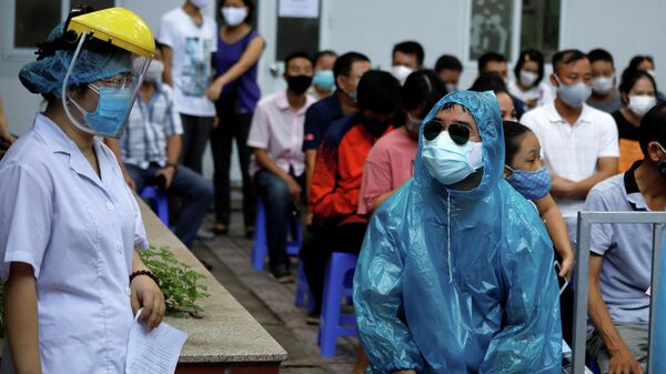 Тест на коронавирус в Ханое, Вьетнам 