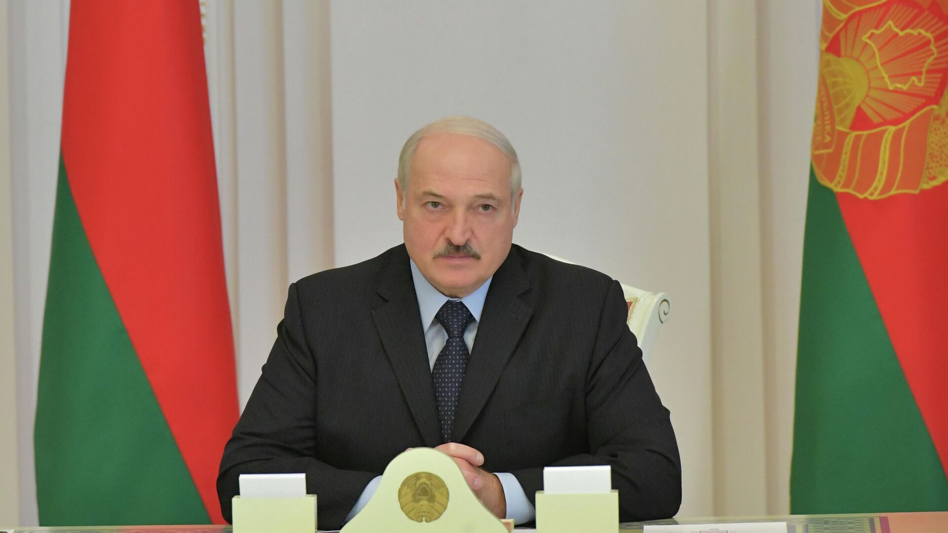 Президент Белоруссии Александр Лукашенко на совещании в Минске, 12 августа 2020 - РИА Новости, 1920, 09.09.2020
