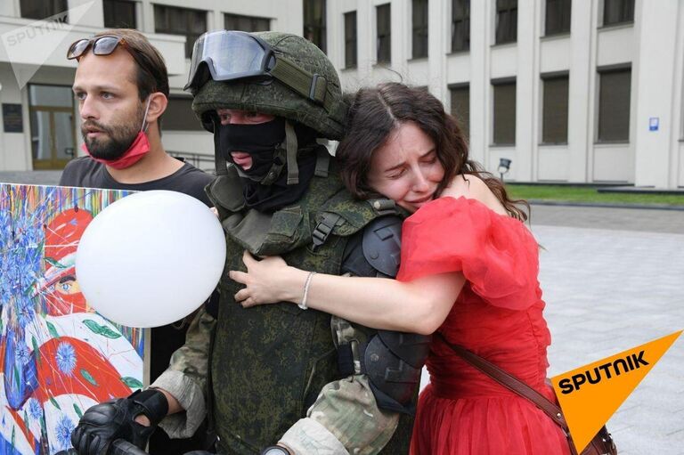 Ситуация у Дома правительства в Минске