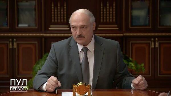 Надо связаться с Путиным – Лукашенко о необходимости обсудить ситуацию в Белоруссии с президентом РФ